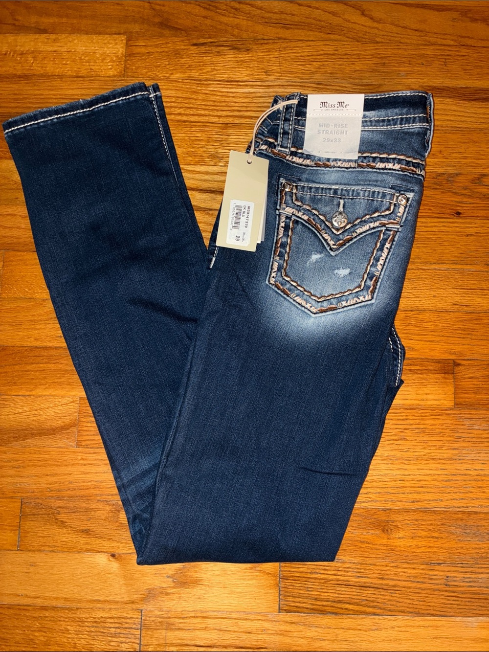Miss Me Mid Rise Straight Jeans Size 29/33 - NWT